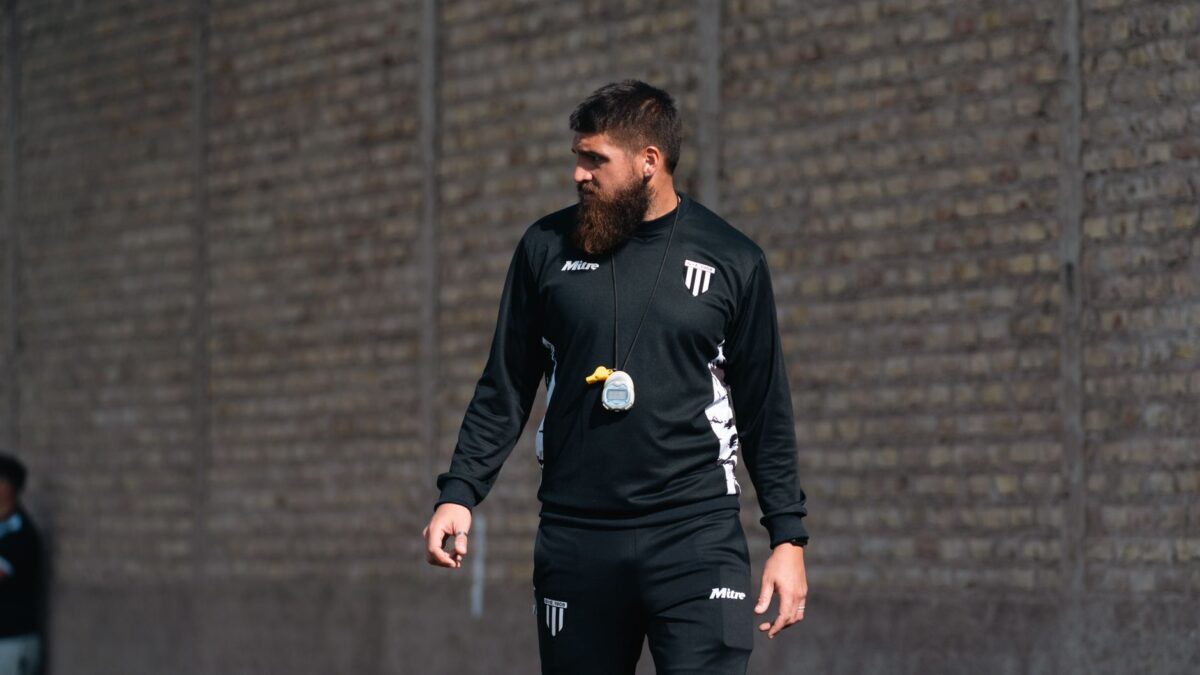 simeone anticipe manchester fragilités possibles united